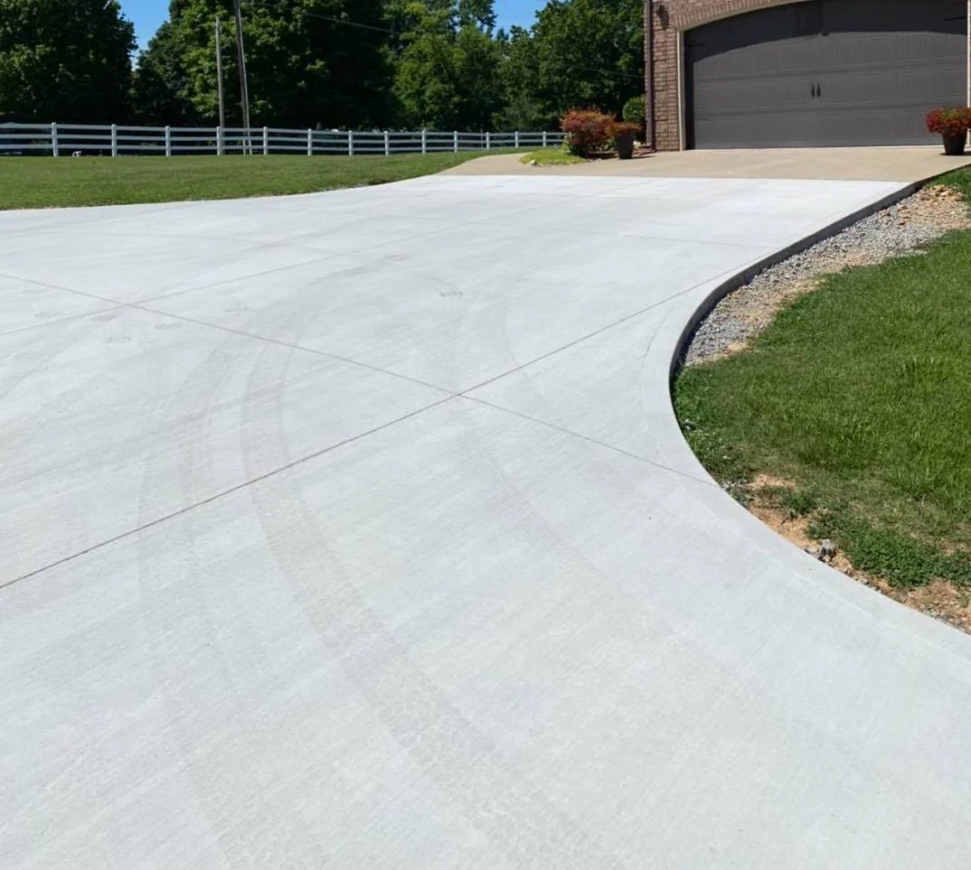 How to Find and Hire the Right Concrete Contractor in Western & Northwest Arkansas